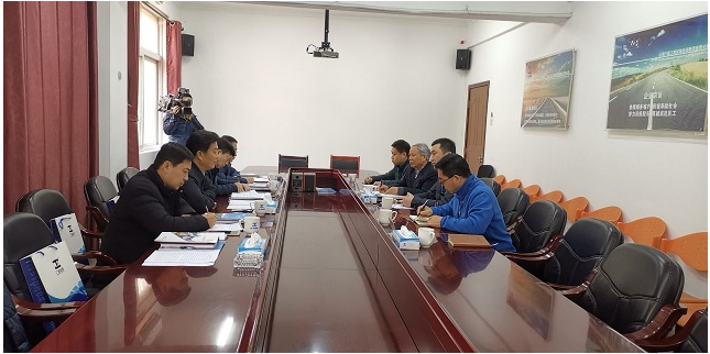 济南市人大常委会李胜利副主任一行到集团公司调研 